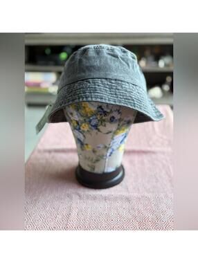 H&M Bucket Hat (M)